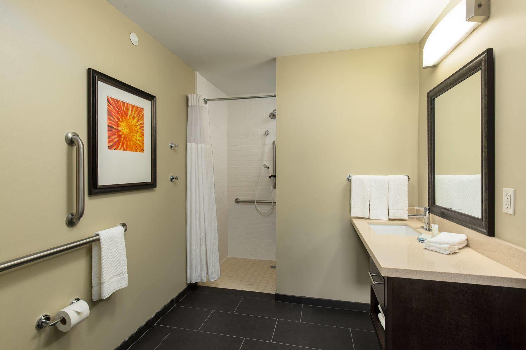 Staybridge Suites - Columbus Polaris By Ihg Flint Exteriör bild